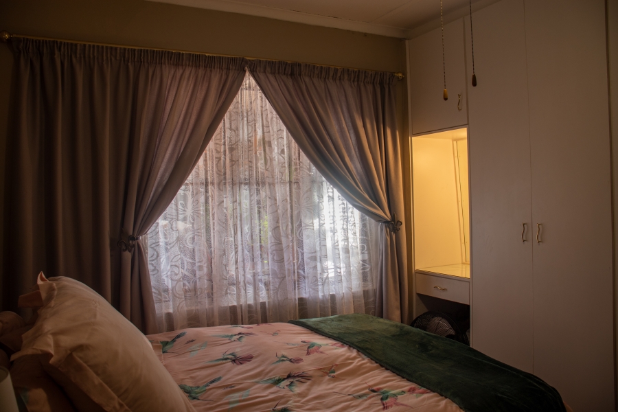 2 Bedroom Property for Sale in Bo Oakdale Western Cape